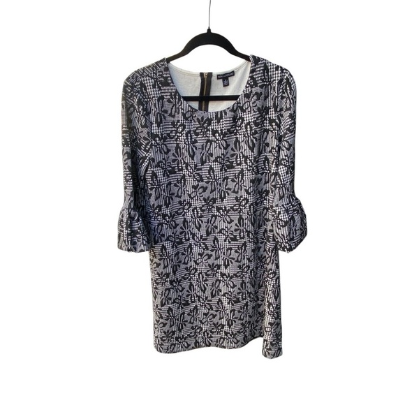 Nina Leopard Black and White Floral Bell Sleeve Mini Dress I Size: L - Picture 1 of 8